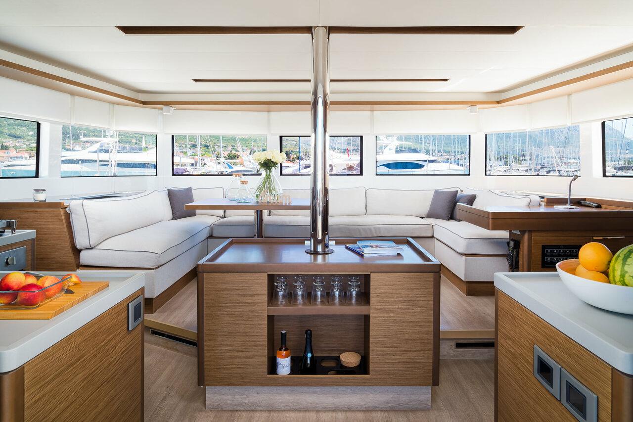 Lagoon 50 - 6 + 1 cab., picture 10