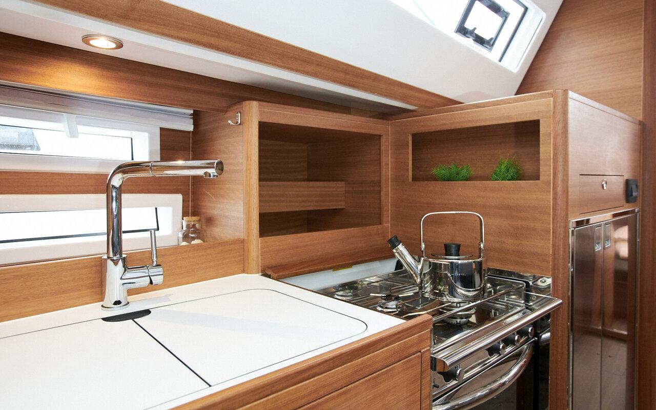 Elan Impression 45.1, picture 13