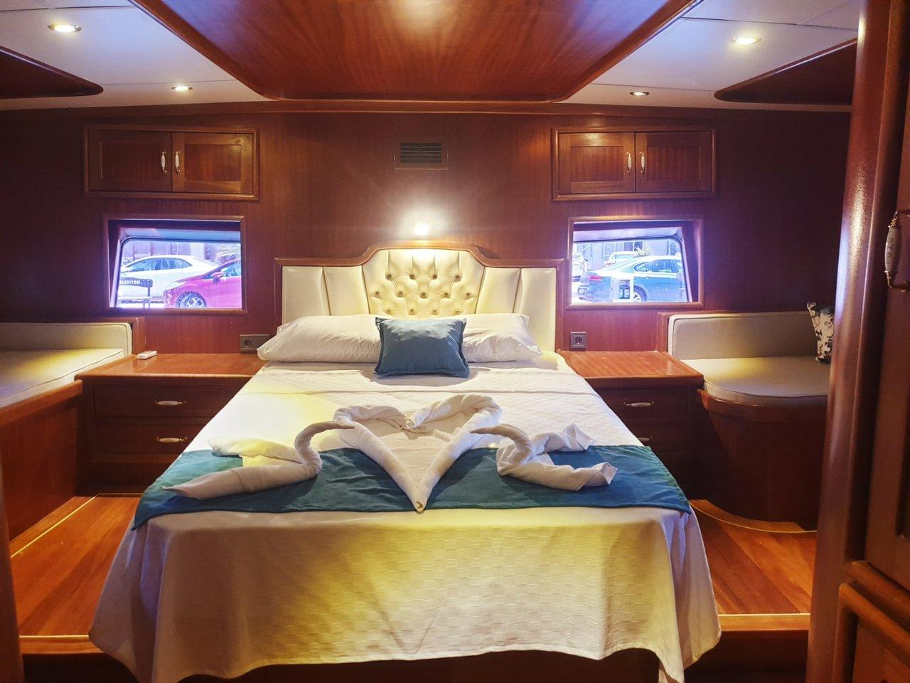 Queen D., picture 18