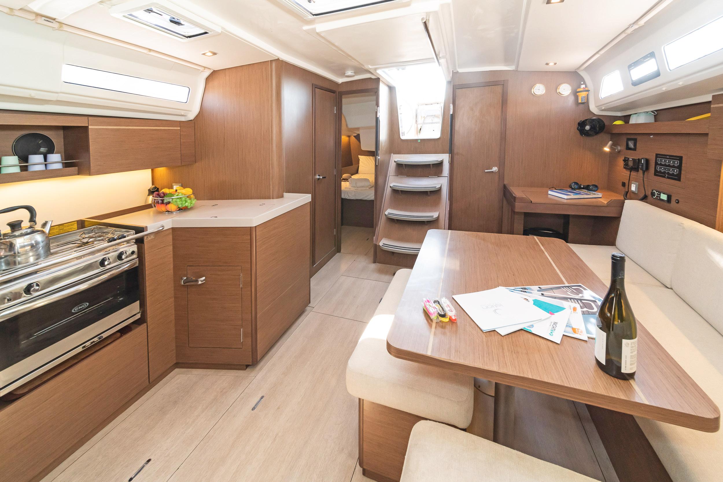 Oceanis 40.1, picture 8