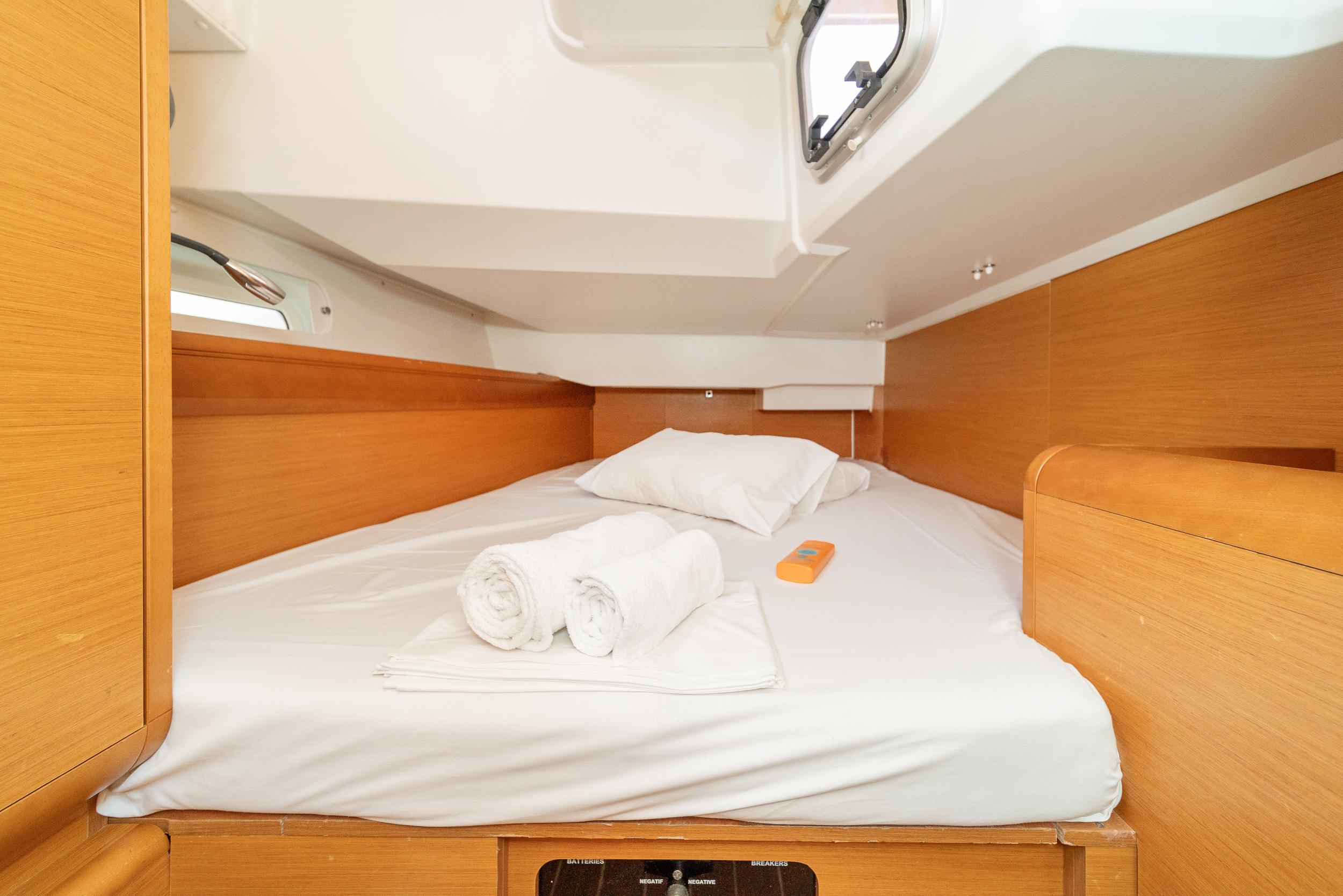 Sun Odyssey 439, picture 5