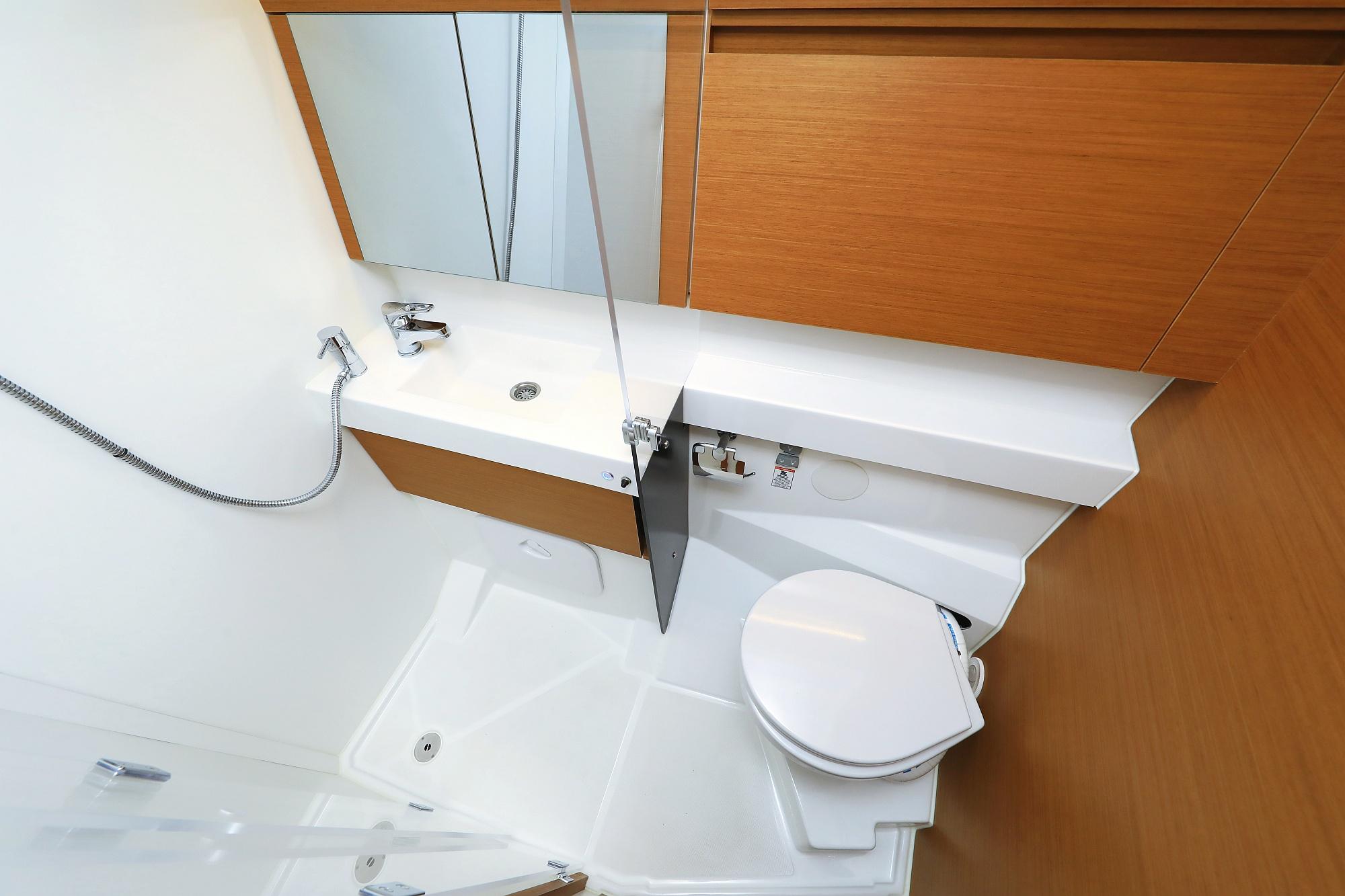 Sun Odyssey 410 - 3 cab., picture 17