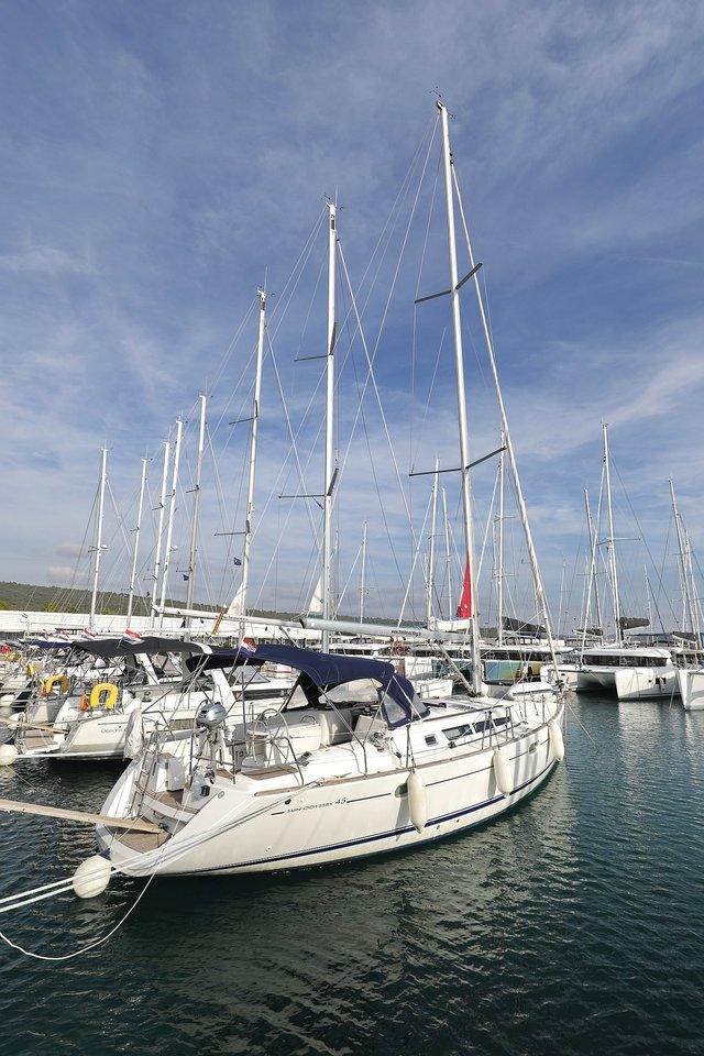 Sun Odyssey 45, picture 3