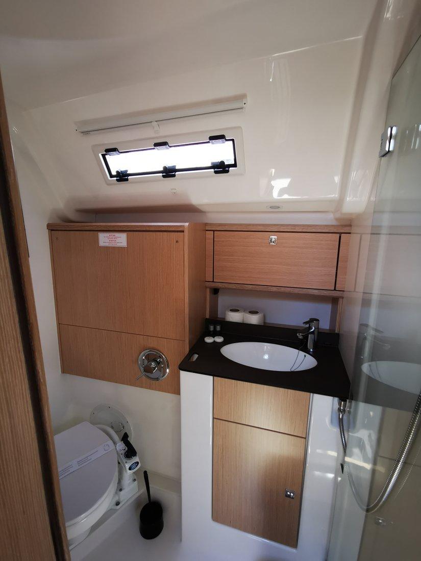 Bavaria Cruiser 51, picture 19