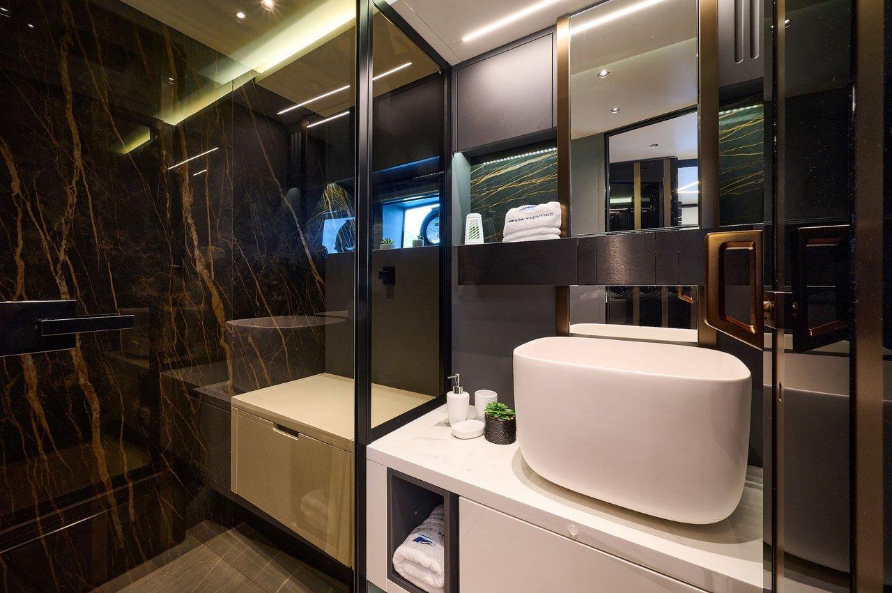 Explorer Fly 62, picture 21