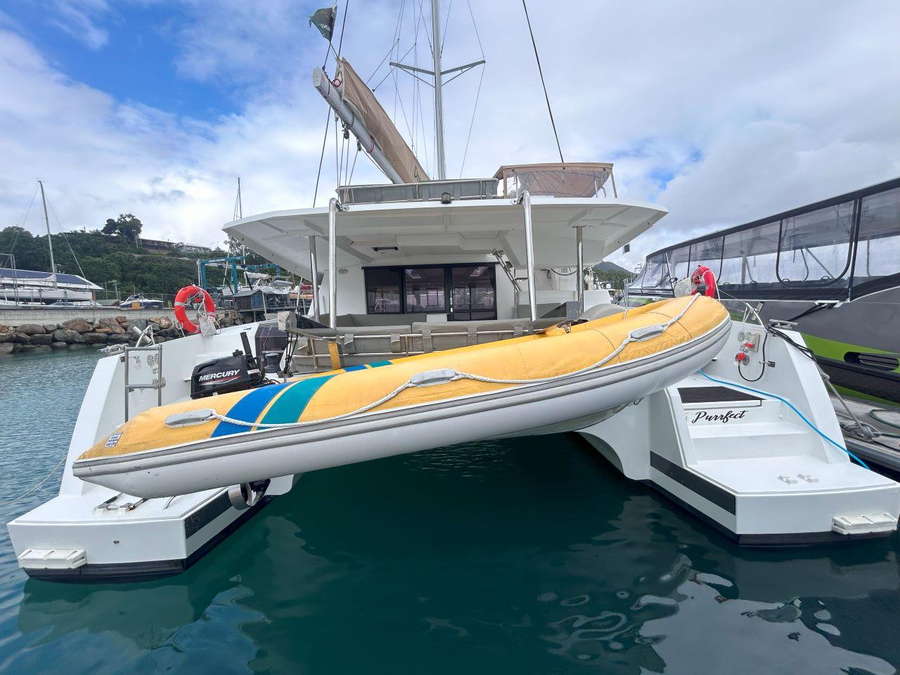 Fountaine Pajot Saona 47 - 5 cab., picture 1