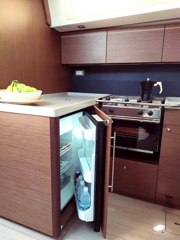 Oceanis 51.1 - 5 + 1 cab., picture 9