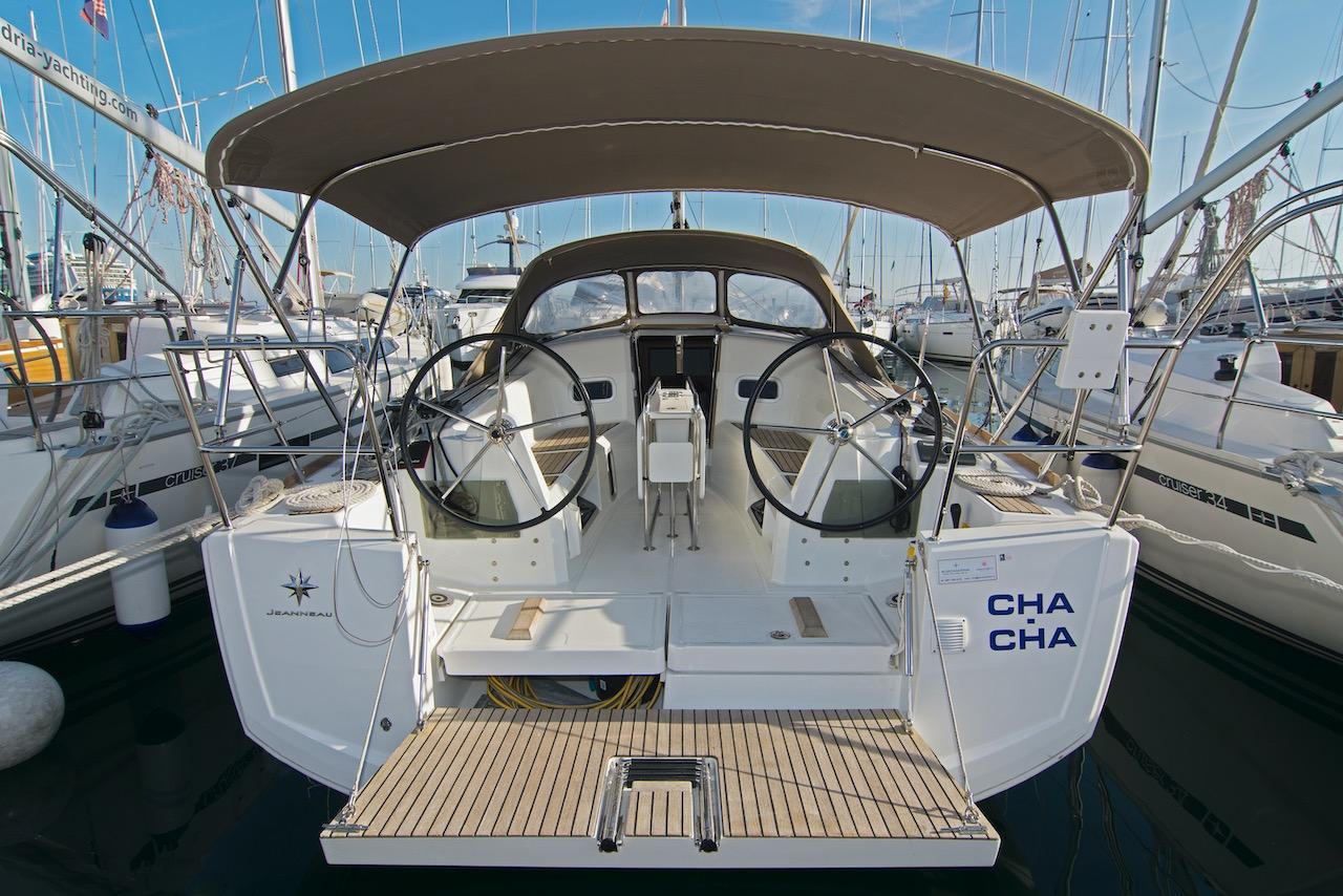 Sun Odyssey 349 - 3 cab., picture 3