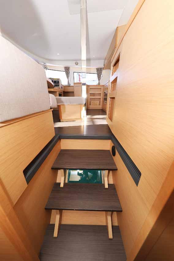 Lagoon 42 - 4 + 2 cab., picture 18