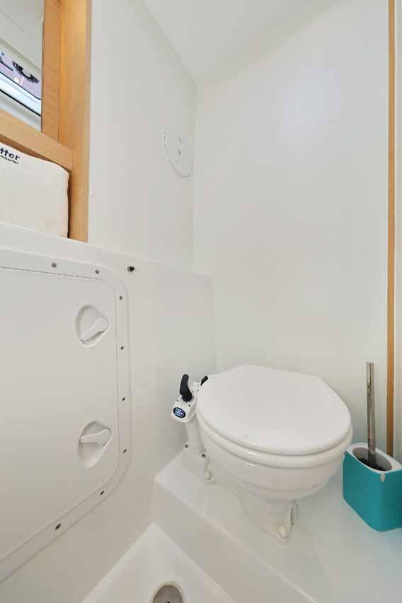 Lagoon 42 - 4 + 2 cab., picture 25