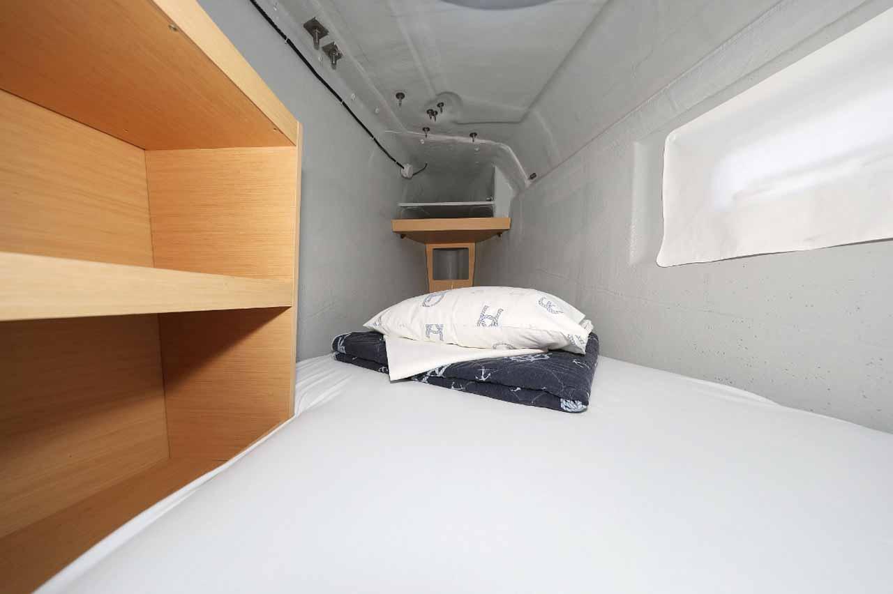 Lagoon 42 - 4 + 2 cab., picture 24