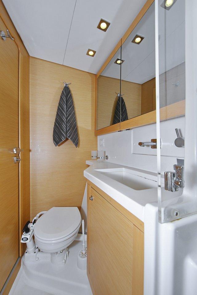 Lagoon 450 - 4 + 2 cab., picture 38