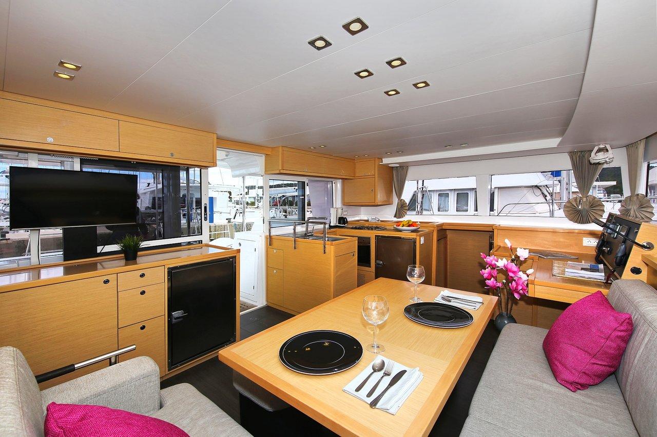 Lagoon 450 - 4 + 2 cab., picture 22