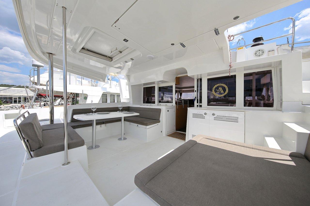 Lagoon 450 - 4 + 2 cab., picture 6