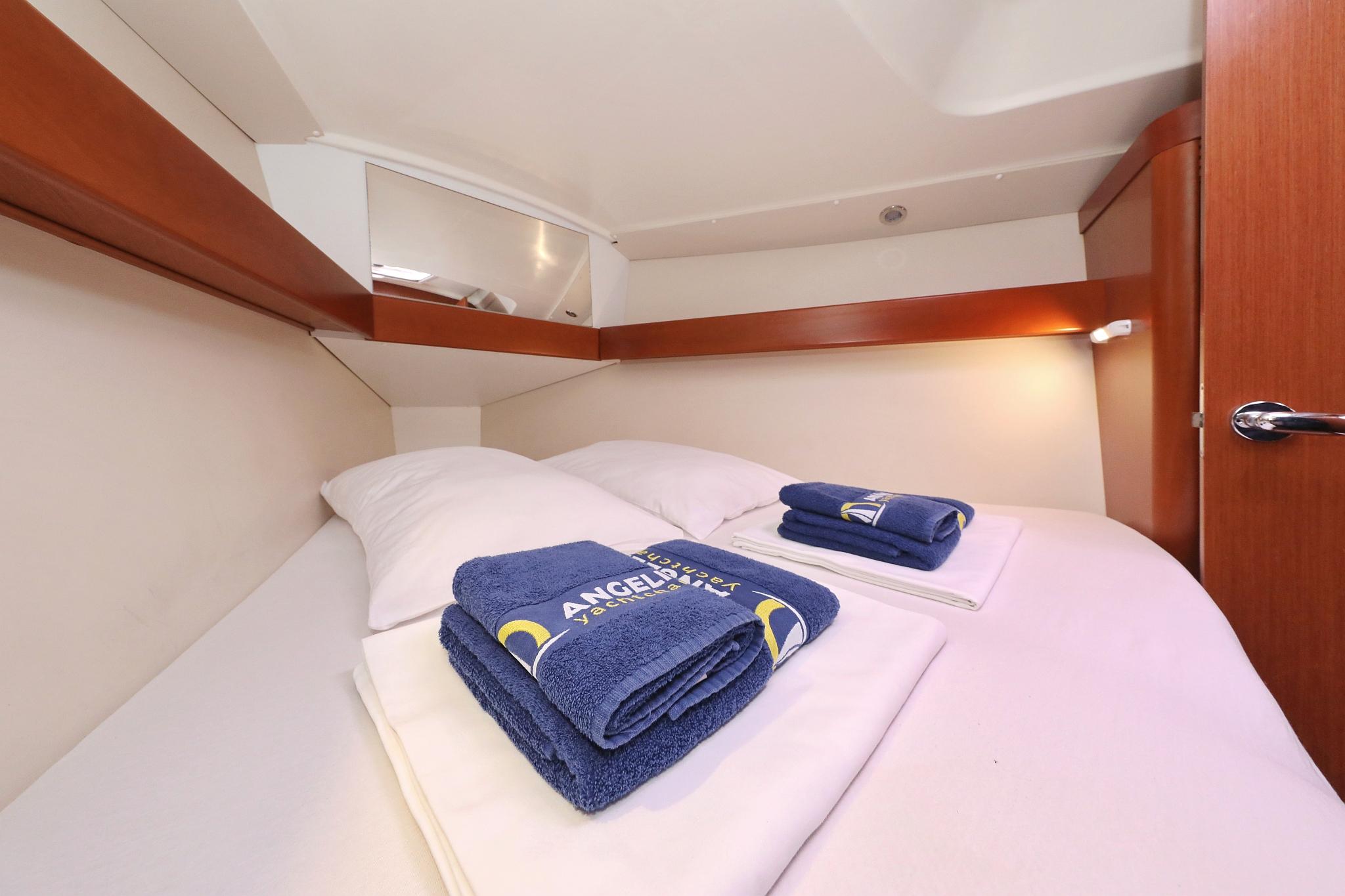 Oceanis 34, picture 26