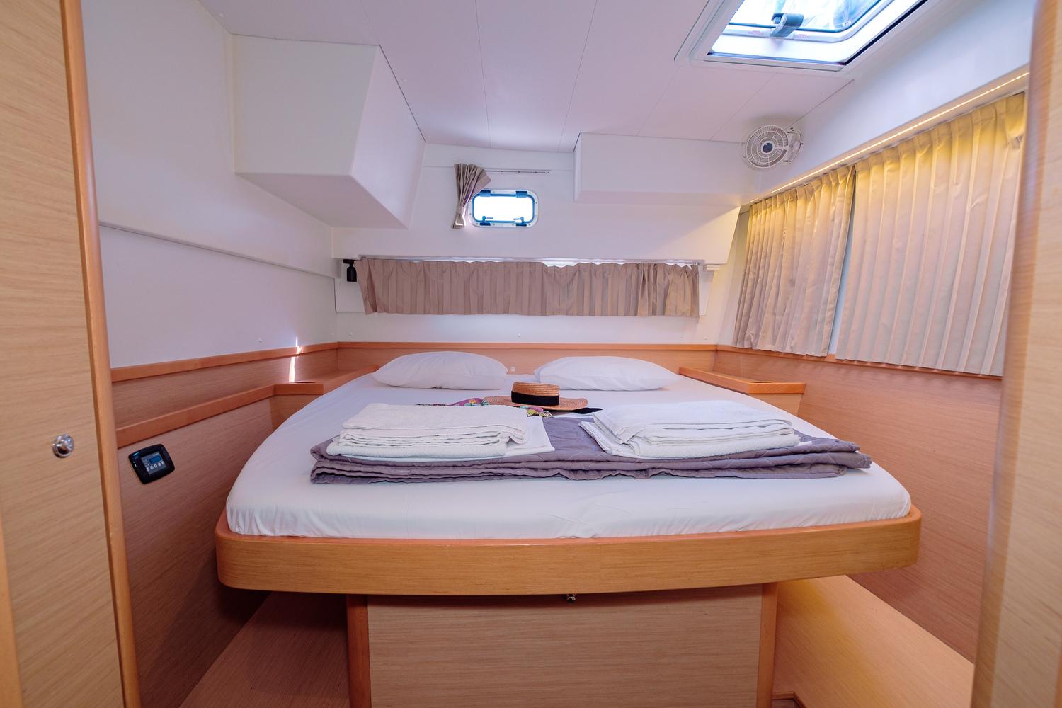 Lagoon 42 - 4 + 2 cab., picture 5