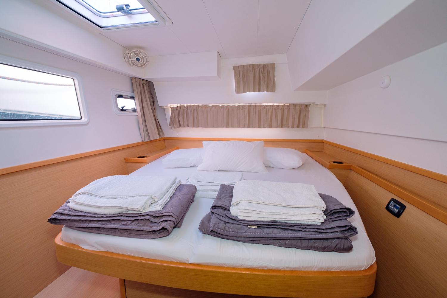 Lagoon 42 - 4 + 2 cab., picture 9