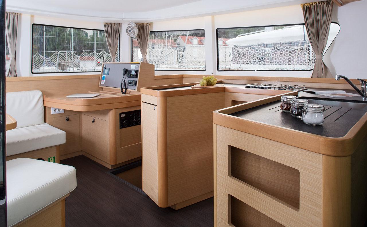 Lagoon 42 - 4 + 1 cab. - Galapagos, picture 11