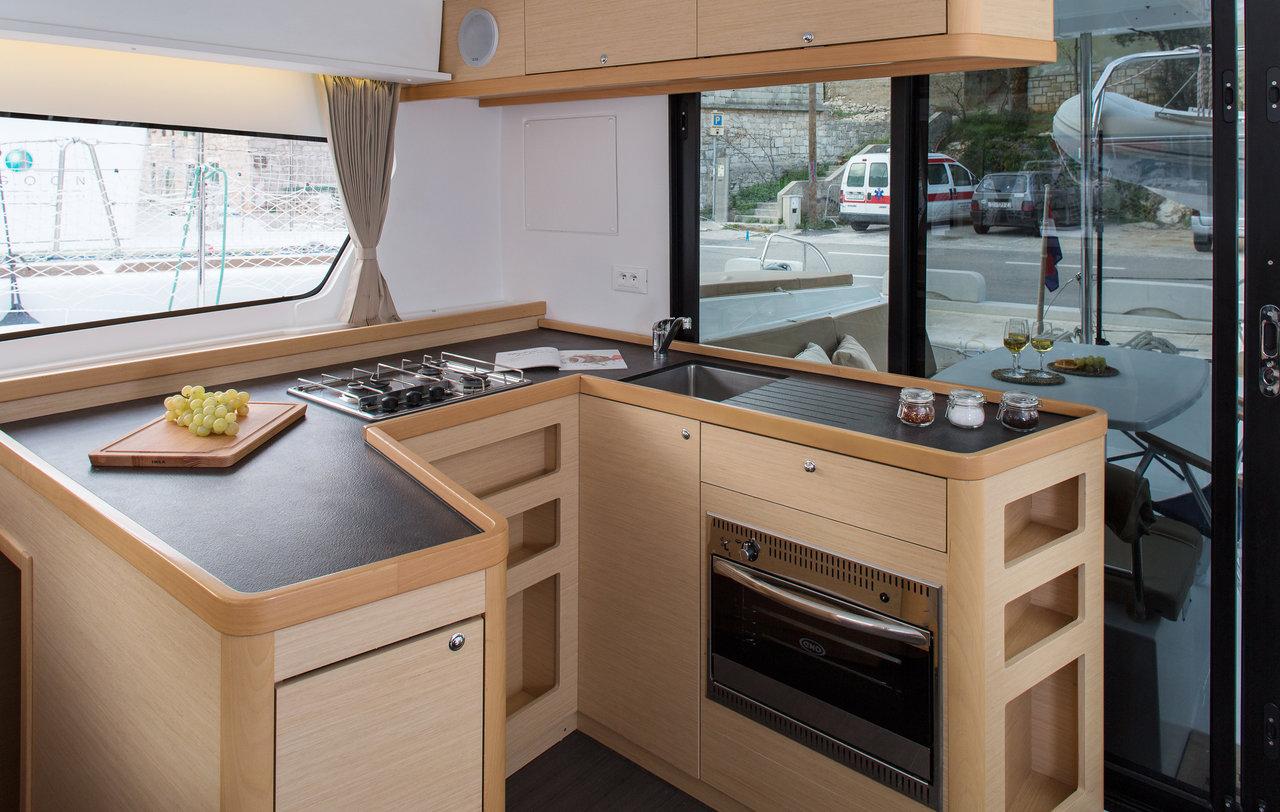 Lagoon 42 - 4 + 1 cab. - Galapagos, picture 12