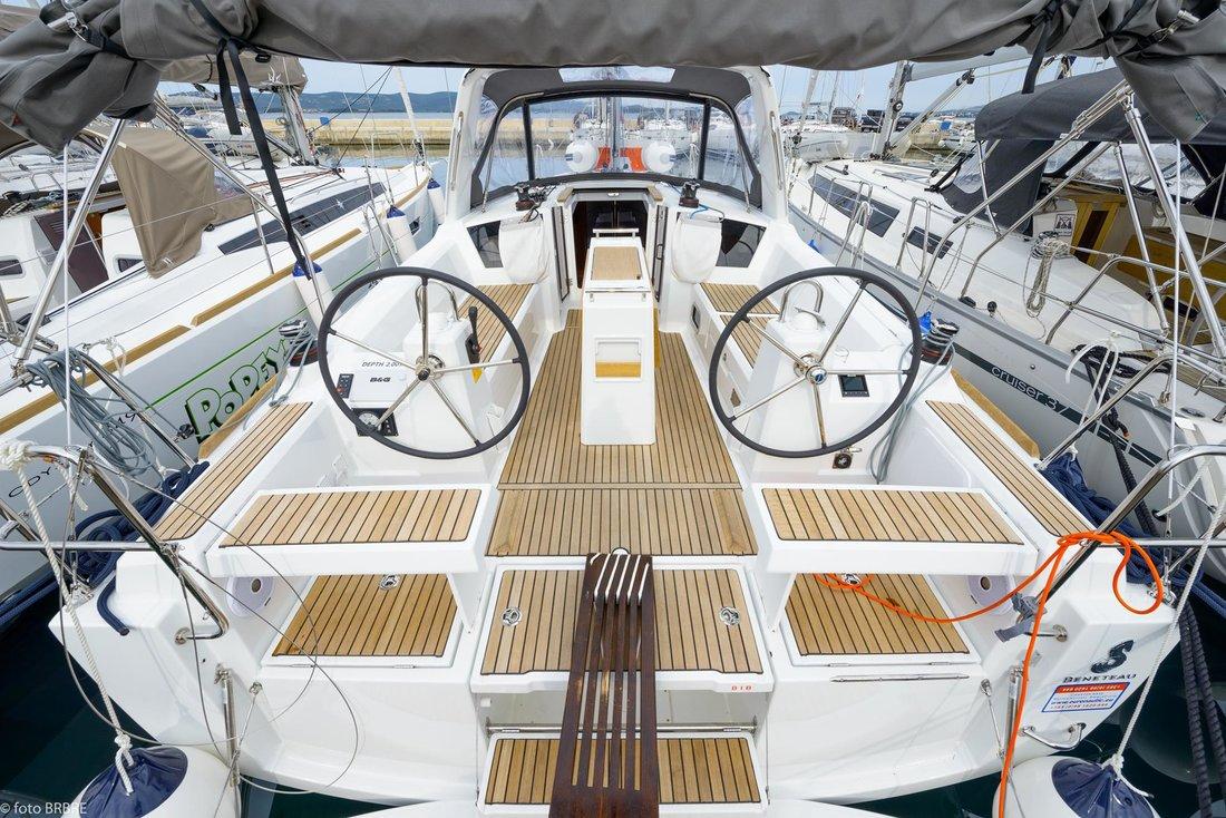 Sun Odyssey 349 - 3 cab., picture 6