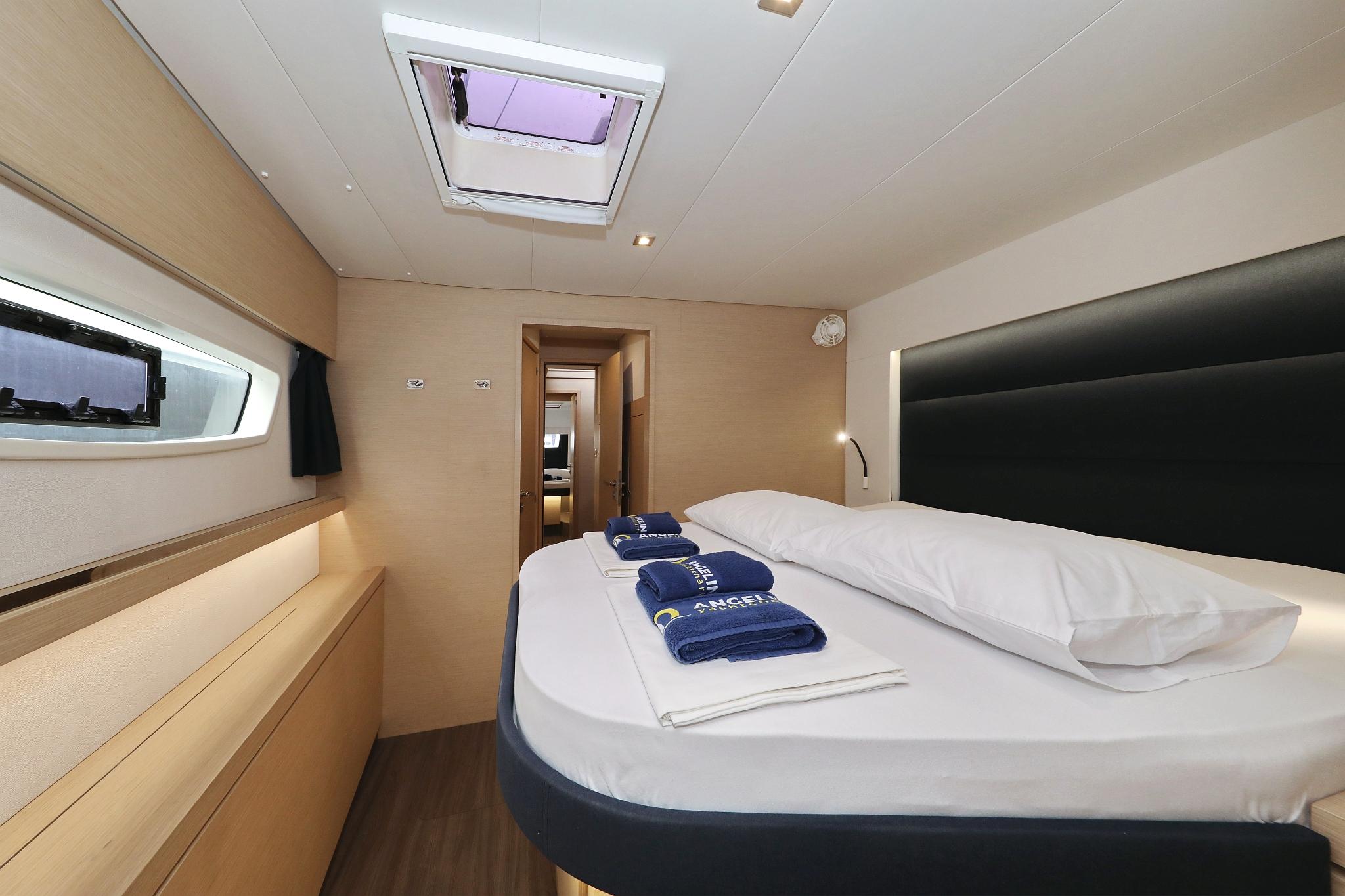 Fountaine Pajot Saona 47 Quintet - 5 + 1 cab., picture 29