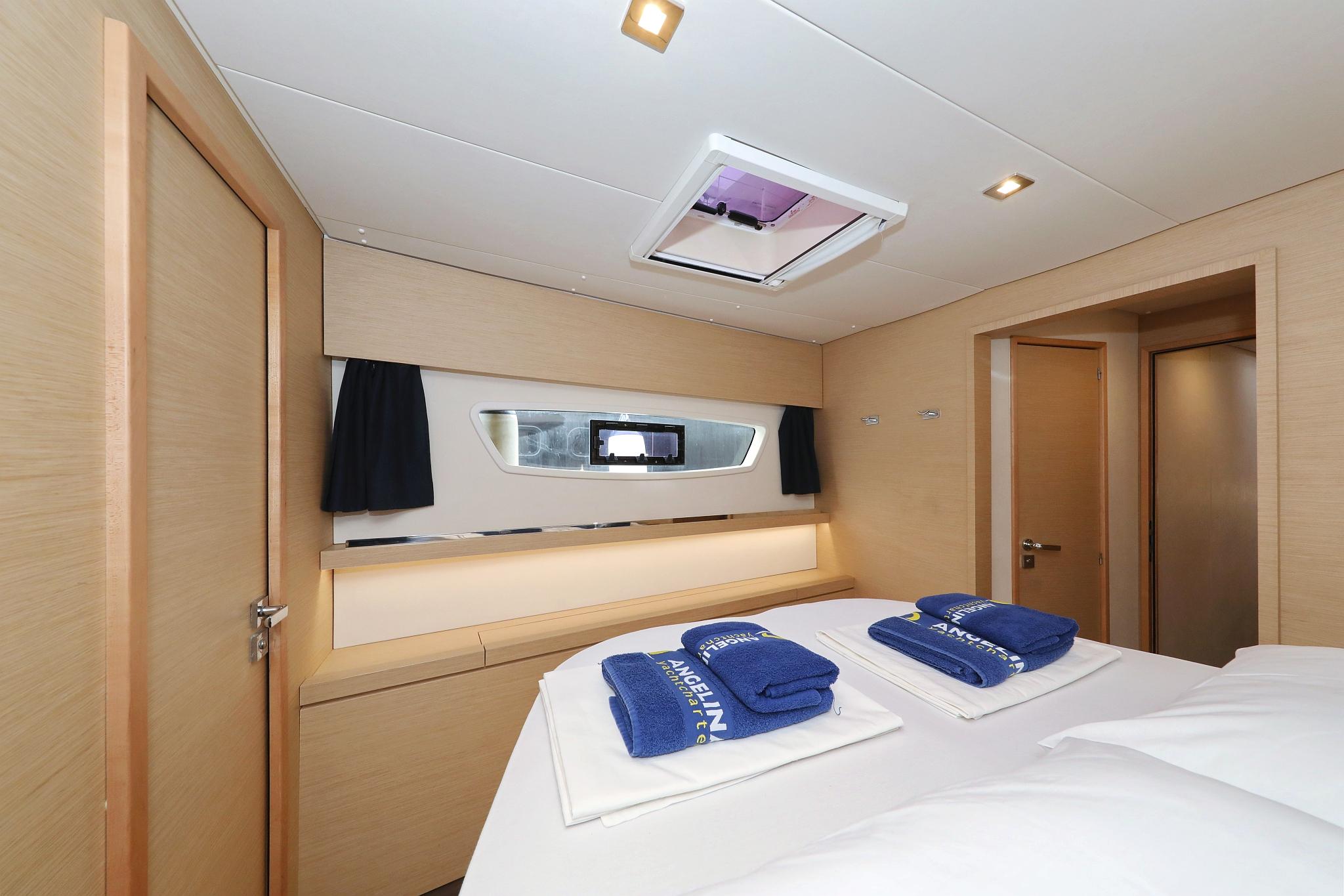 Fountaine Pajot Saona 47 Quintet - 5 + 1 cab., picture 28