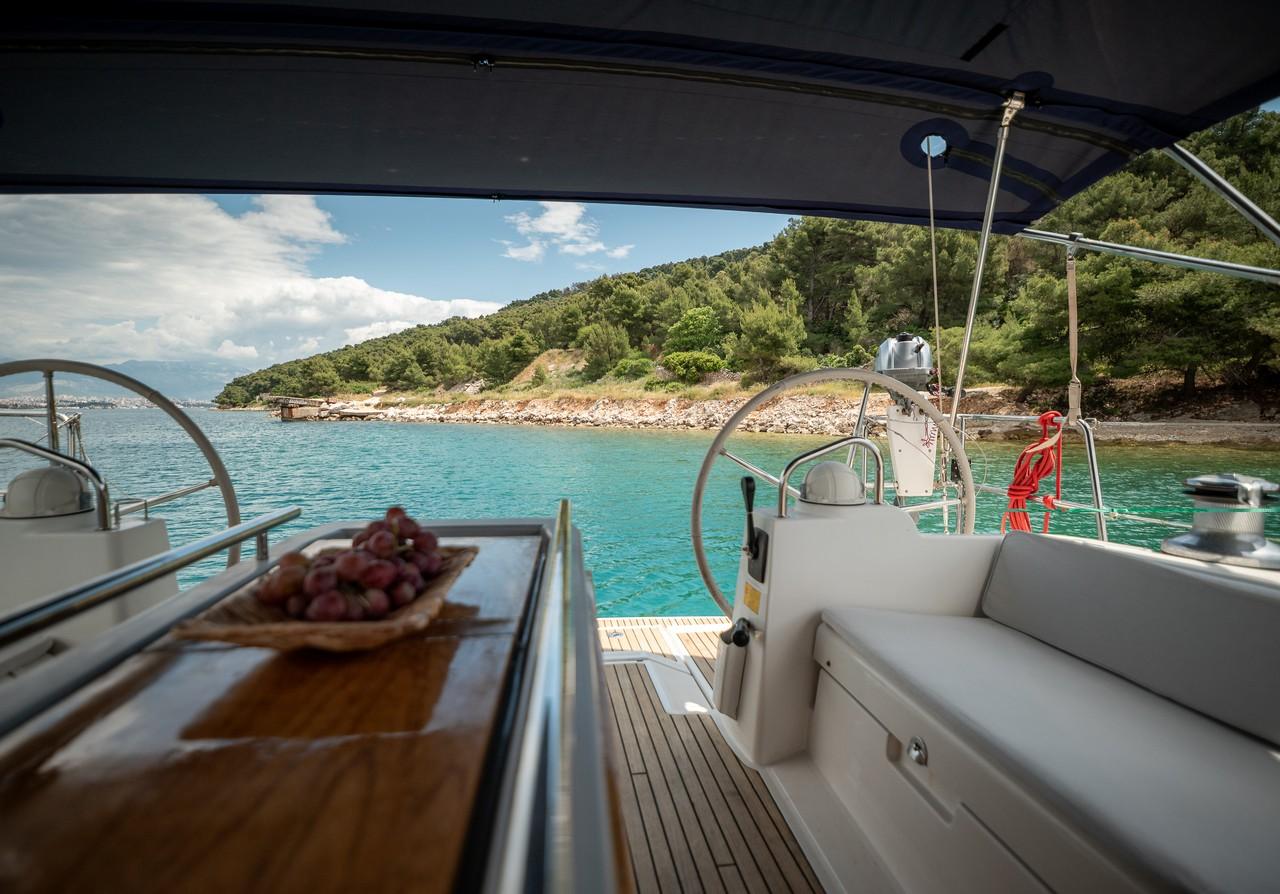 Oceanis 48 - 4 cab., picture 8