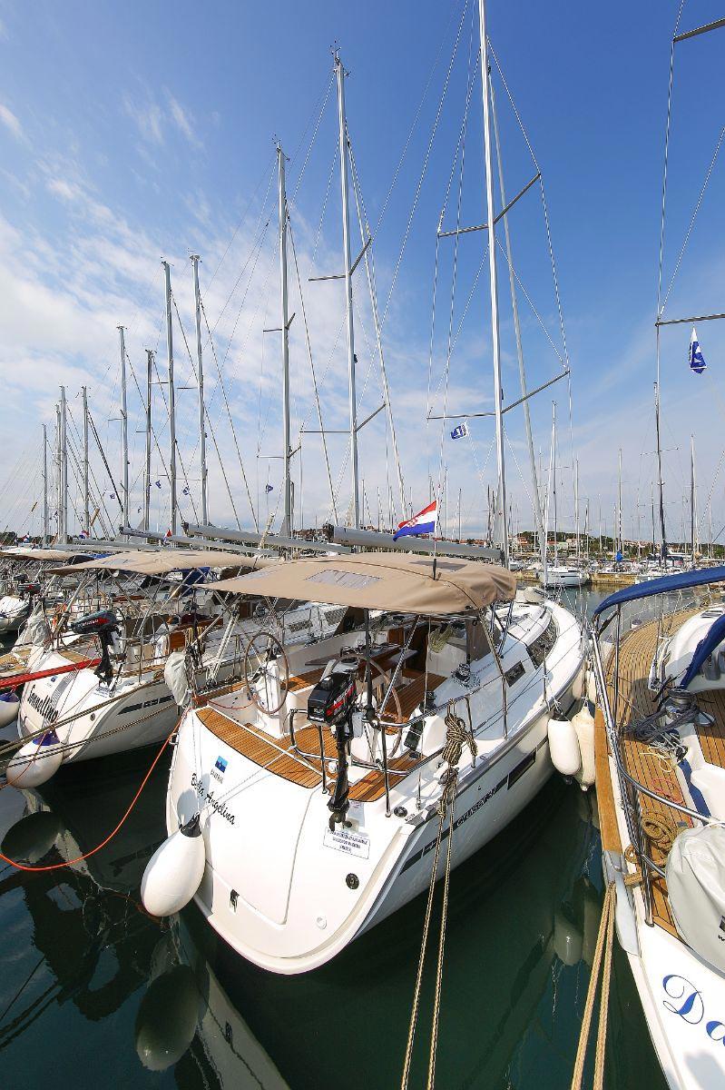 Bavaria Cruiser 37 - 3 cab., picture 3