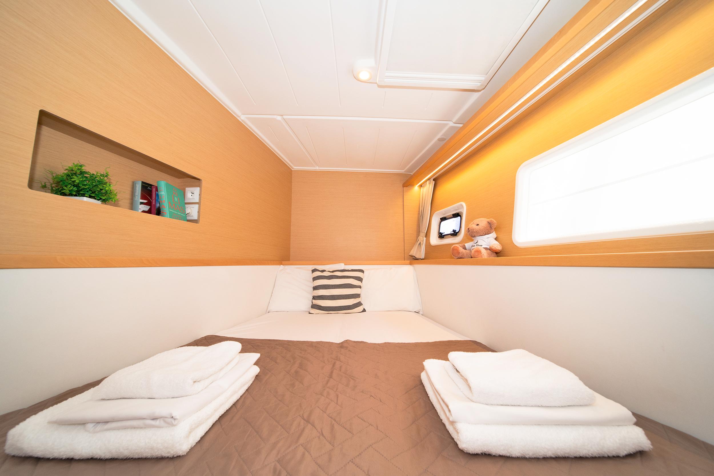 Lagoon 400 S2 - 4 + 2 cab., picture 9