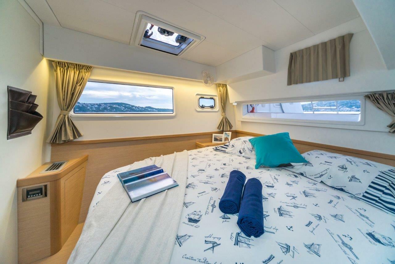 Lagoon 42 - 4 + 2 cab., picture 14