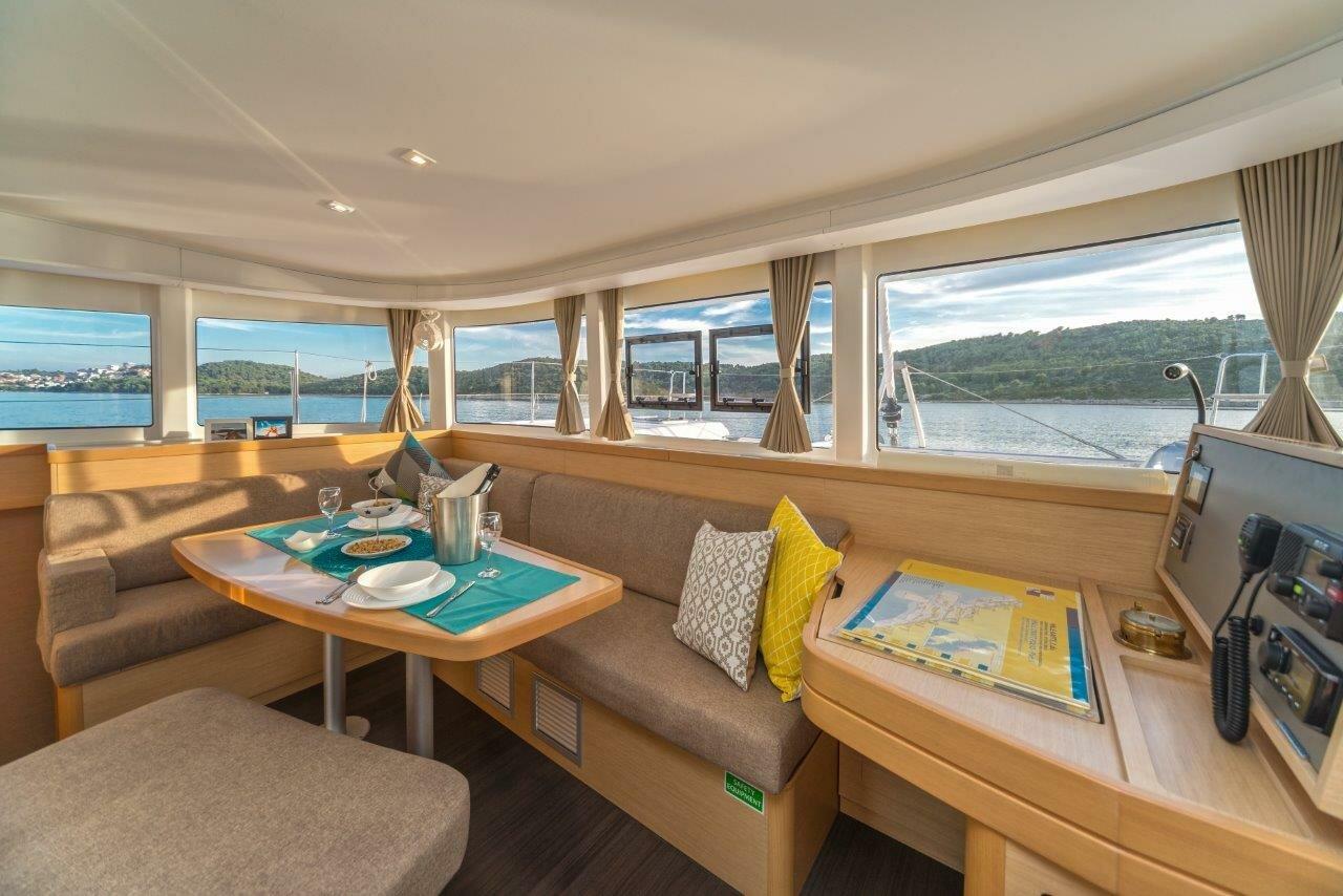 Lagoon 42 - 4 + 2 cab., picture 9