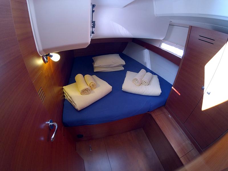 Dufour 460 GL, picture 9