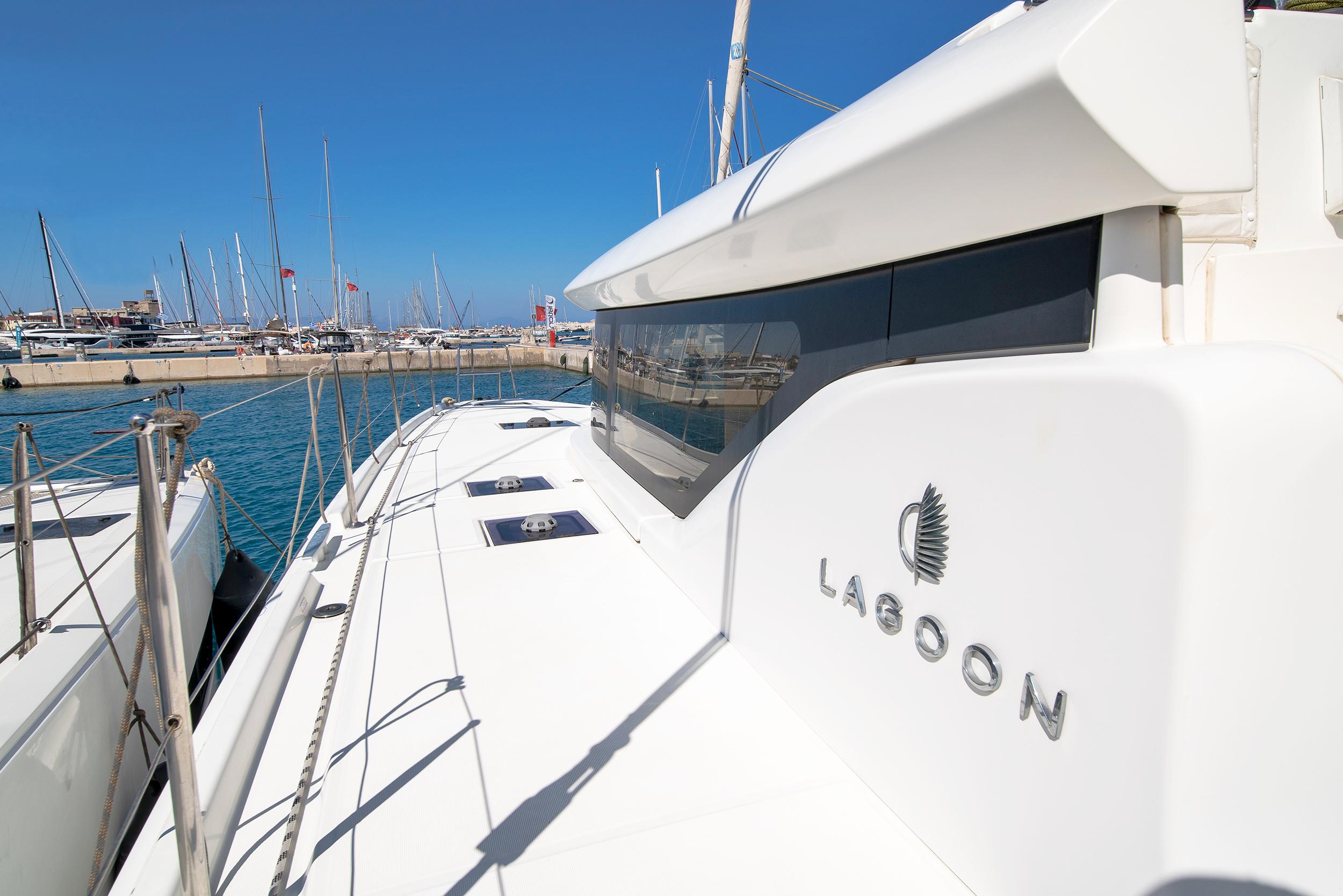 Lagoon 46 - 4 + 2 cab., picture 4