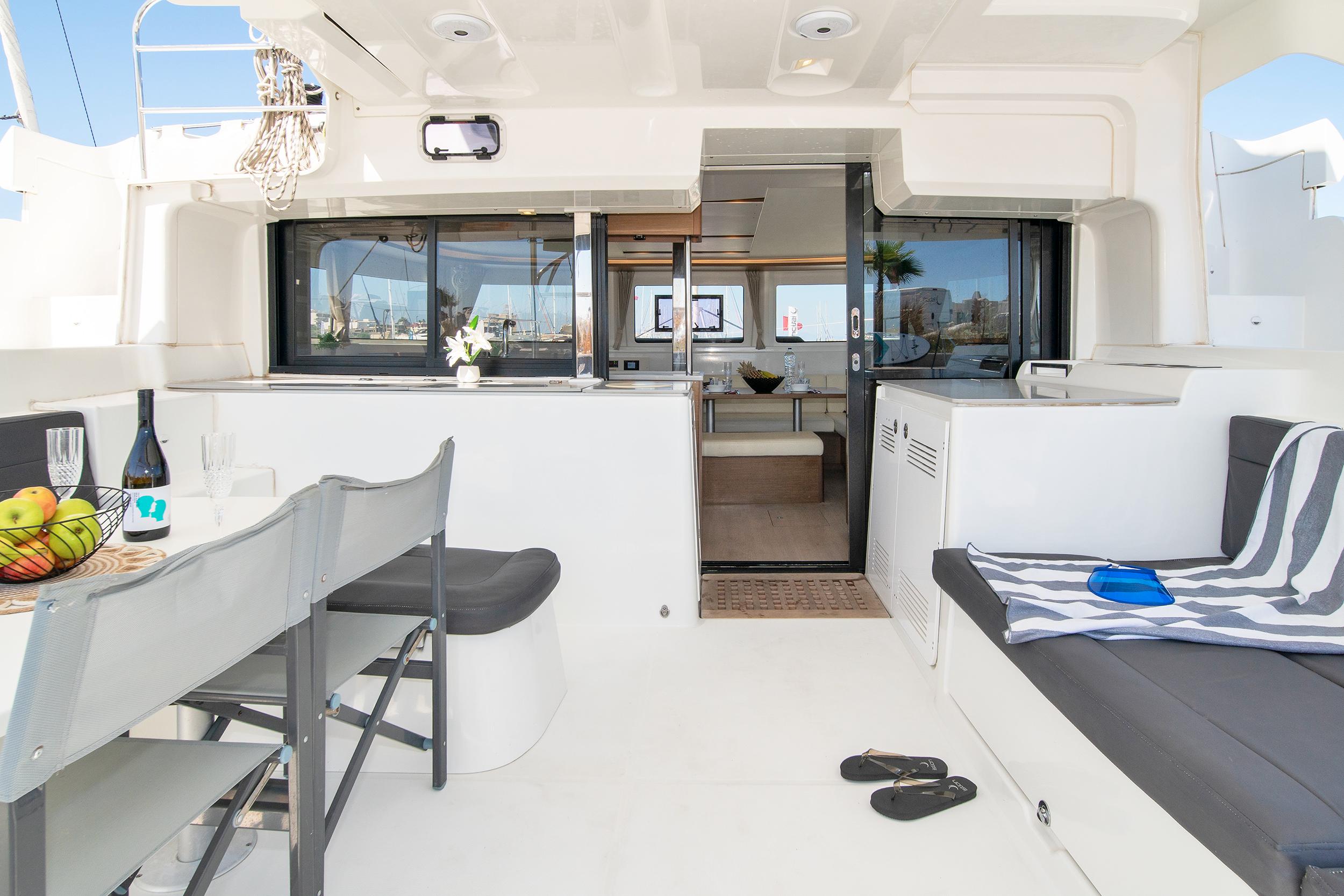 Lagoon 46 - 4 + 2 cab., picture 10