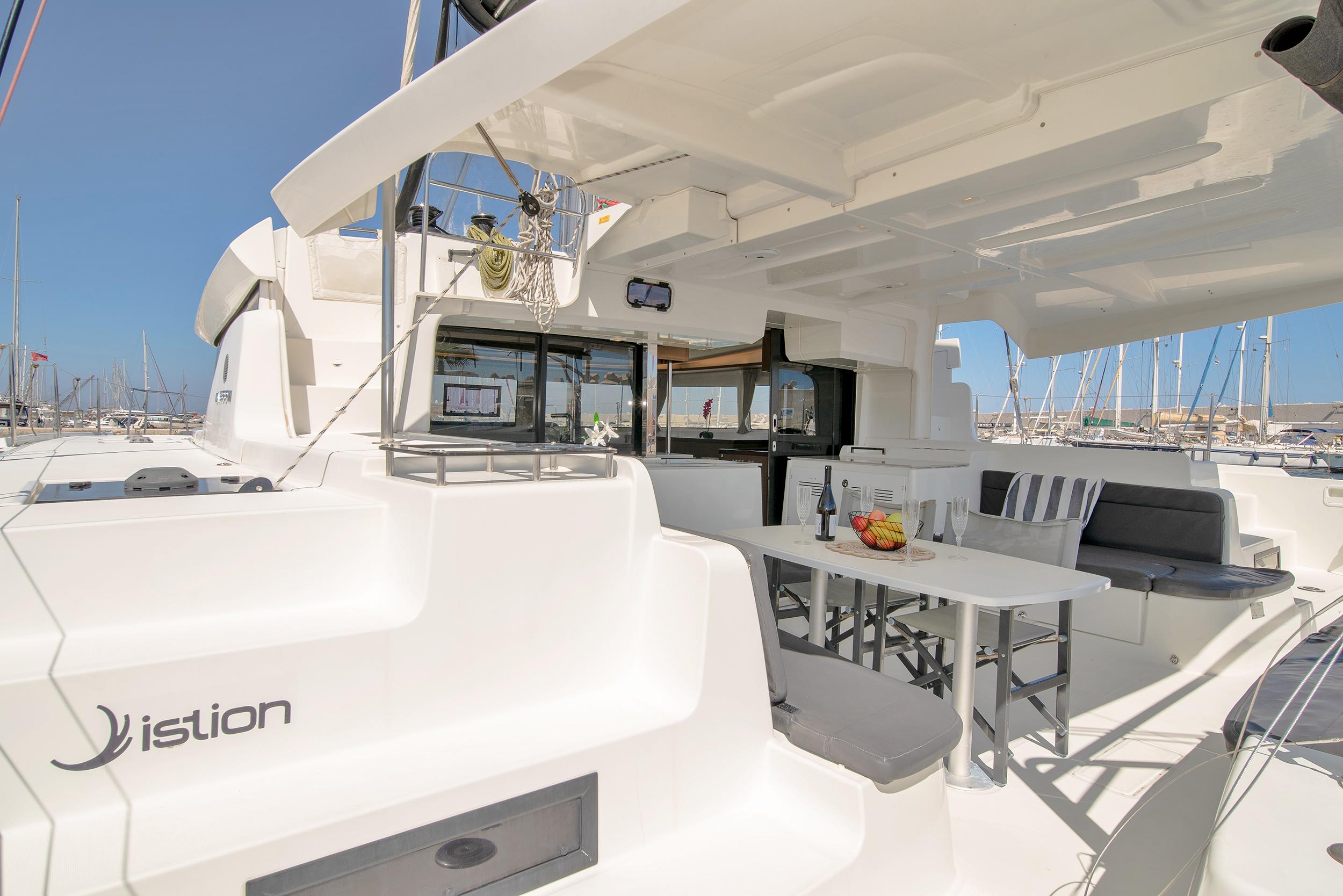 Lagoon 46 - 4 + 2 cab., picture 9