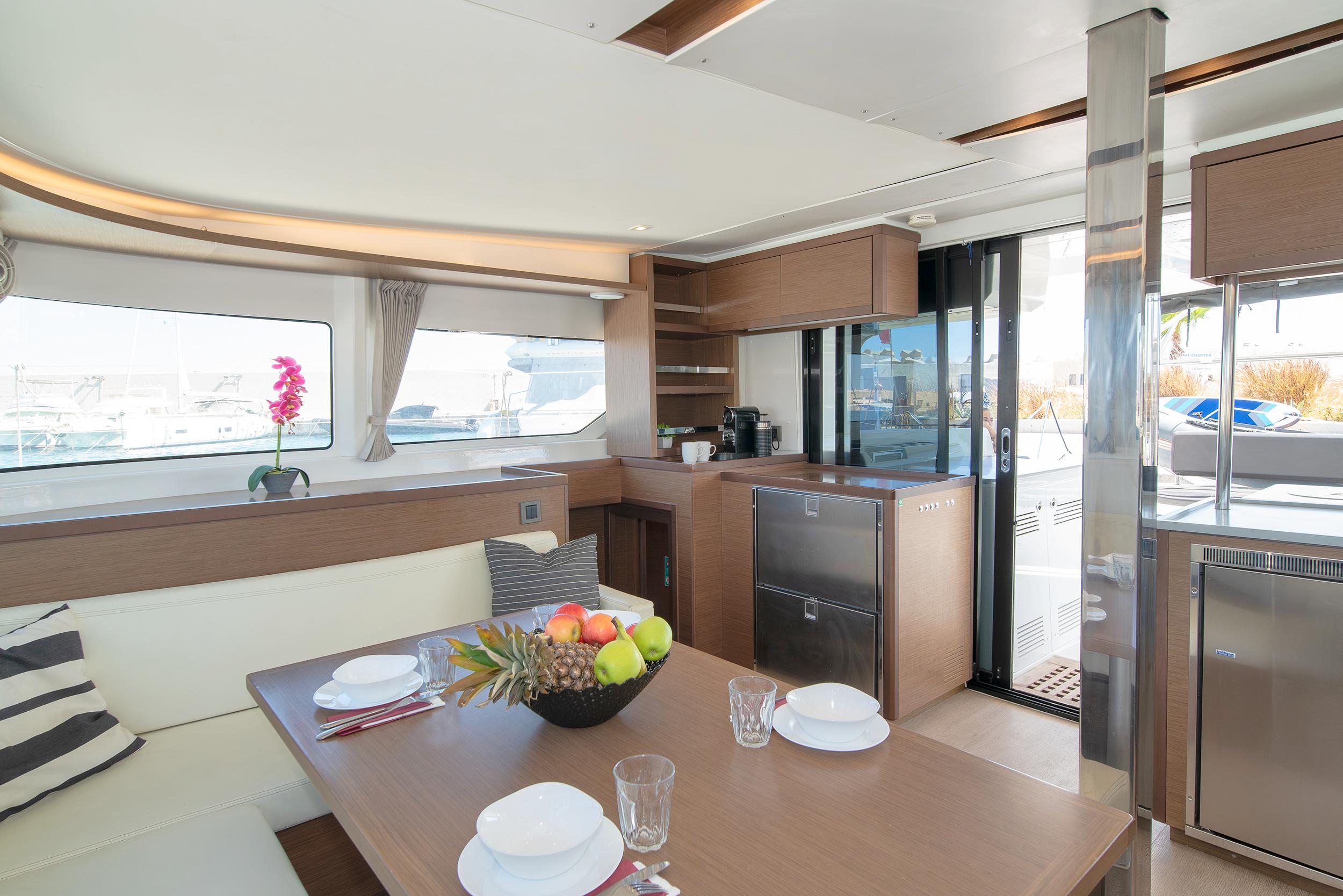 Lagoon 46 - 4 + 2 cab., picture 18