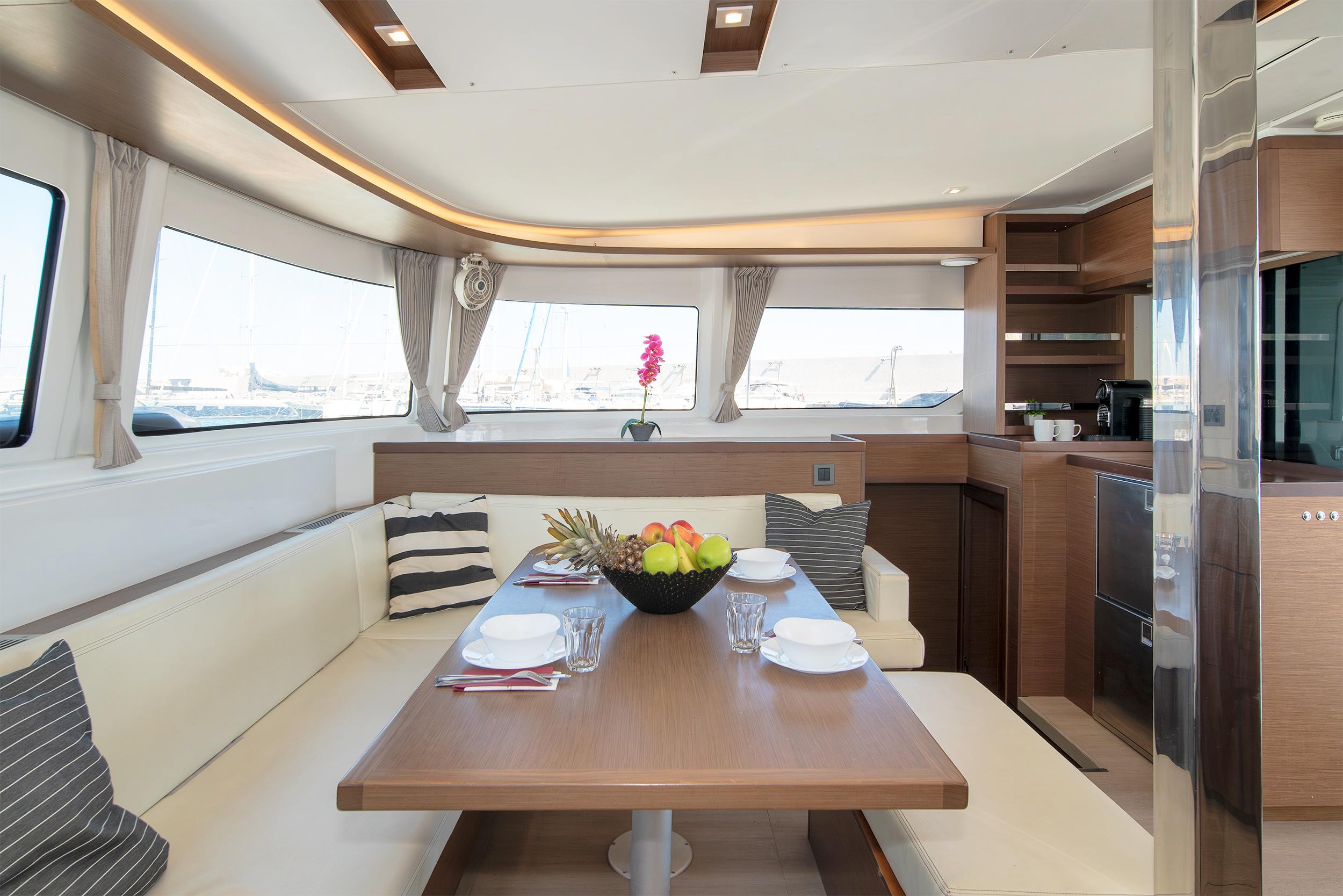 Lagoon 46 - 4 + 2 cab., picture 15