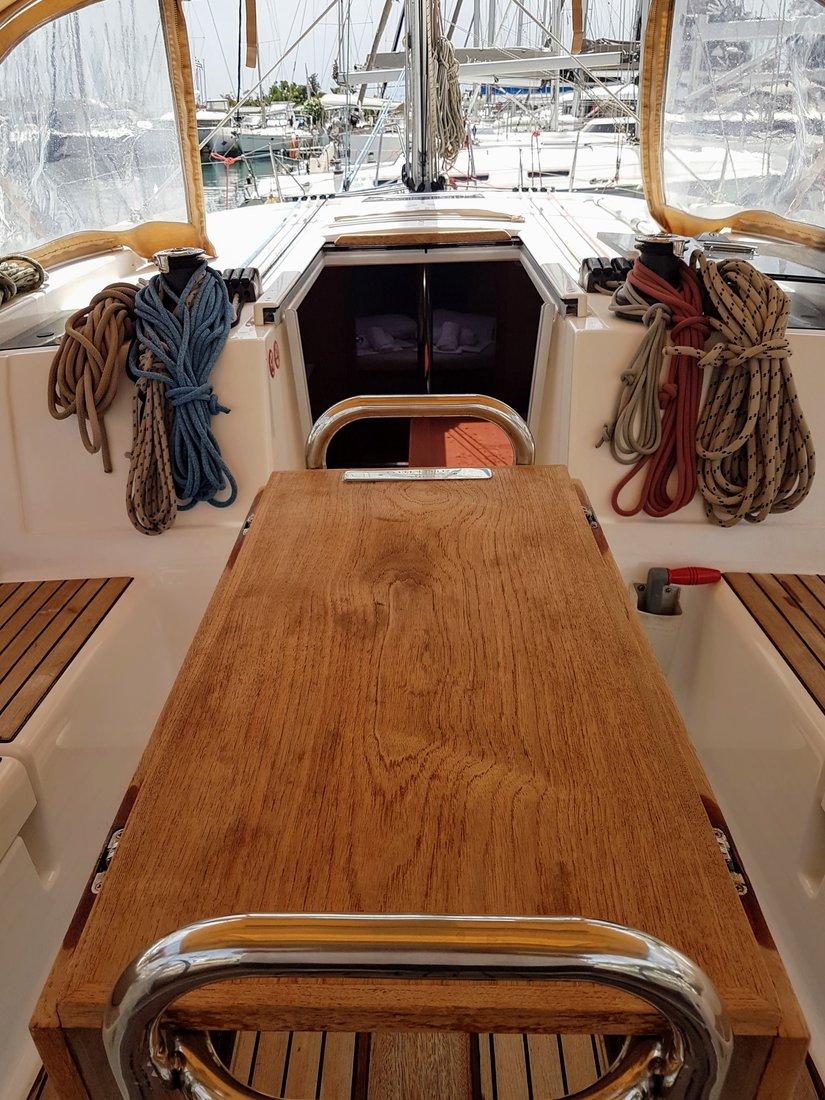 Dufour 382 GL, picture 9