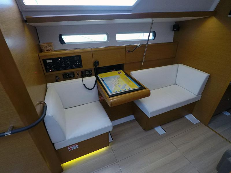 Sun Odyssey 449 - 3 cab., picture 5