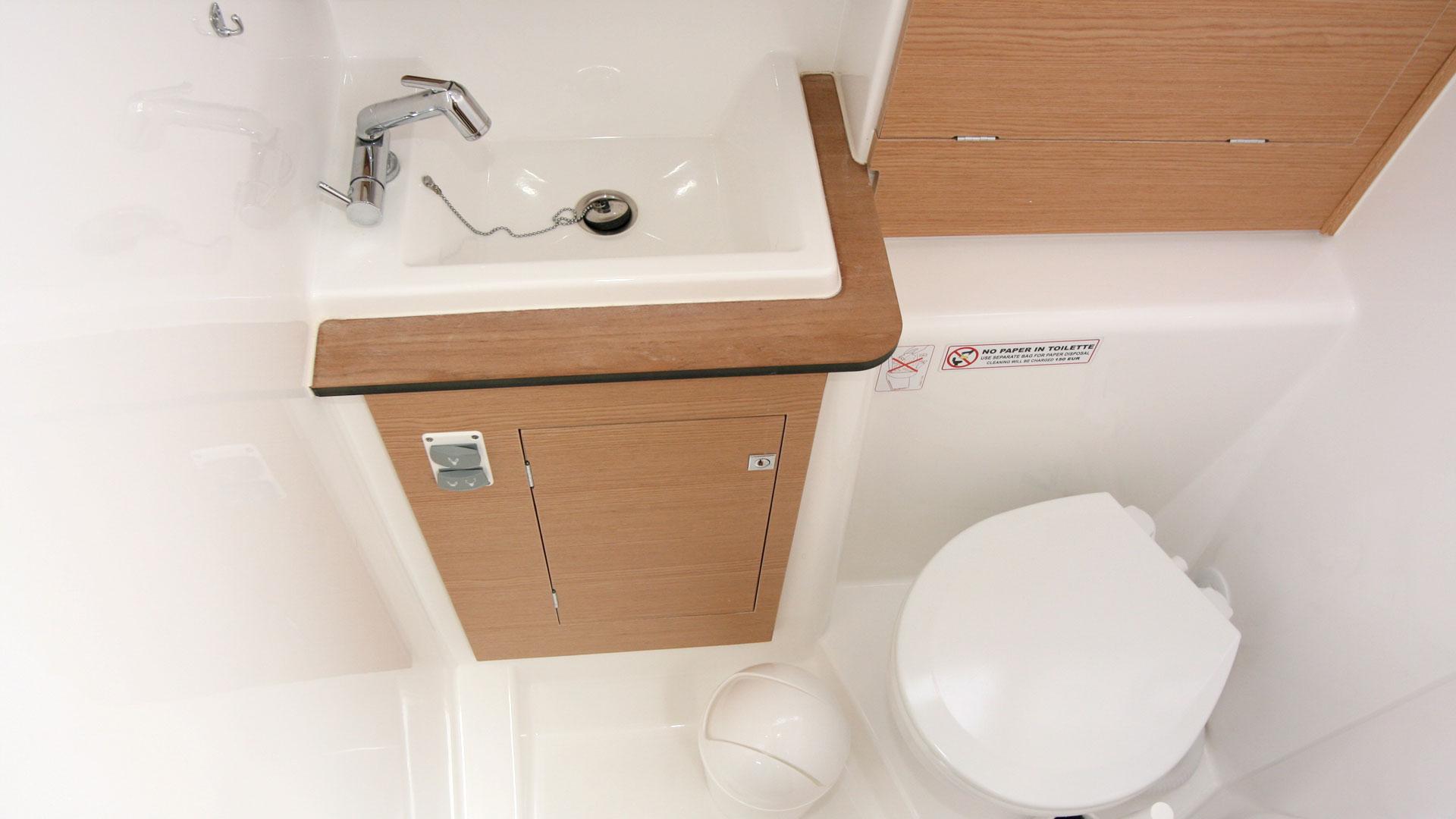 Dufour 382 GL, picture 21