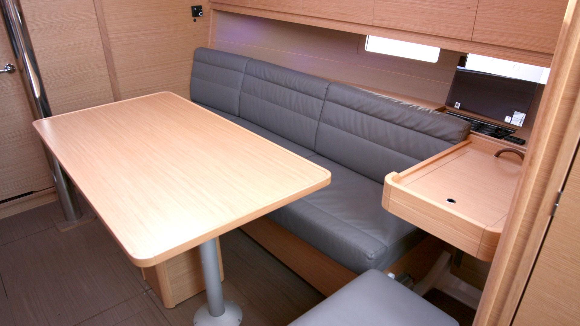 Dufour 382 GL, picture 14