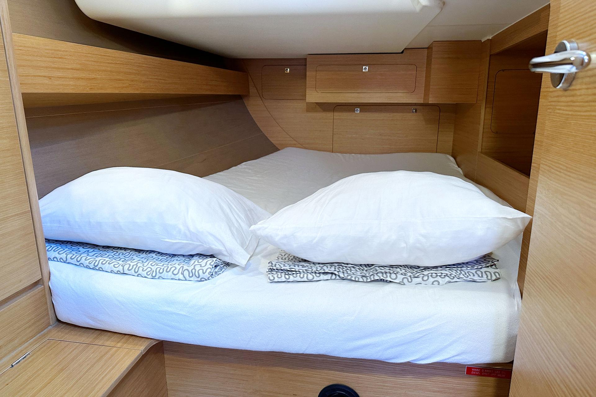 Dufour 382 GL, picture 20