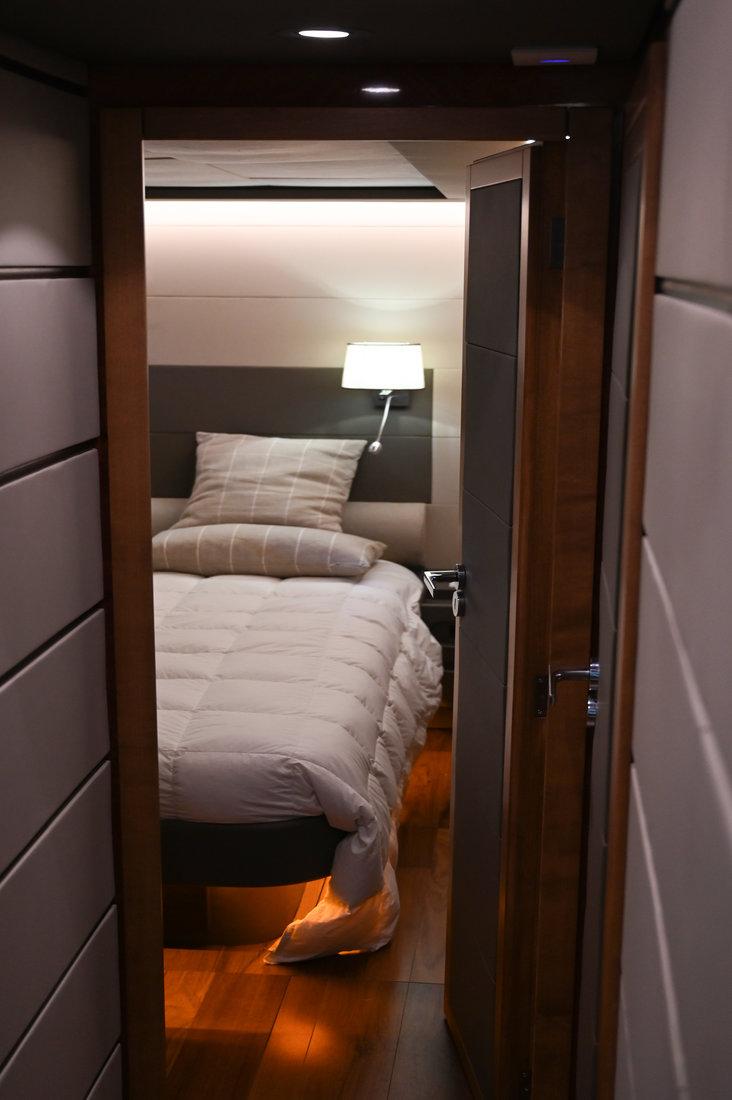 Leopard 23 - 3 + 1 cab. - Maeva Star, picture 19