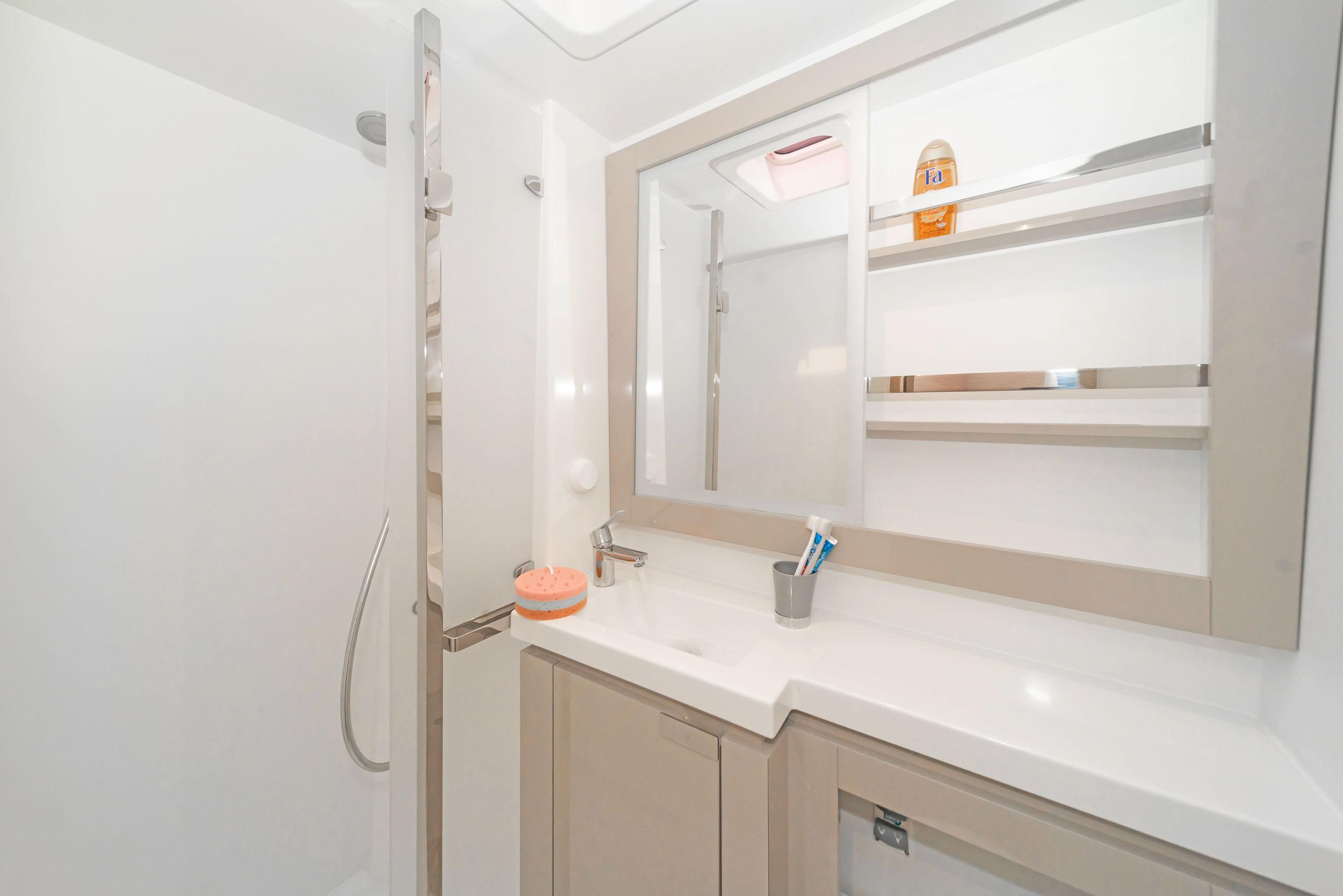 Fountaine Pajot Elba 45 - 4 + 2 cab., picture 10