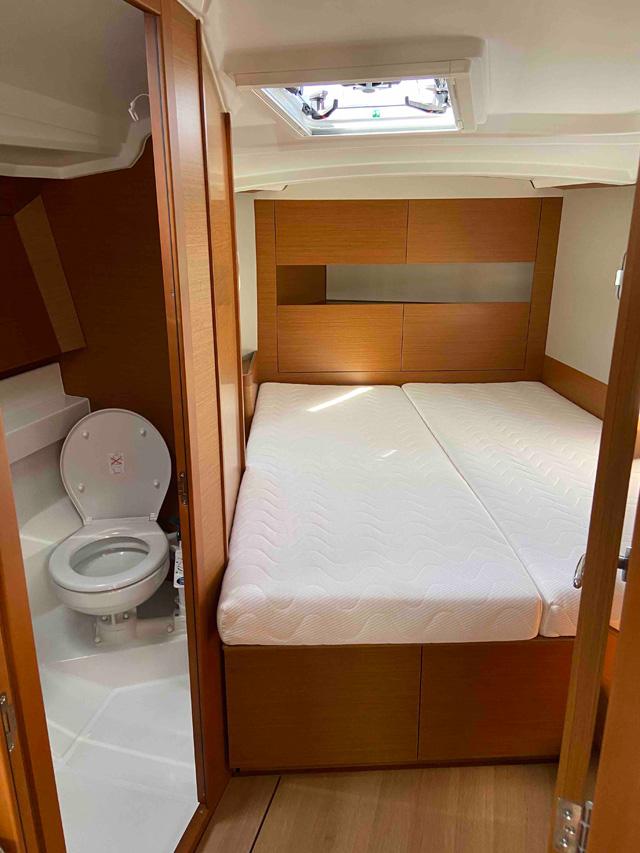 Sun Odyssey 410 - 3 cab. - Fortnite, picture 11