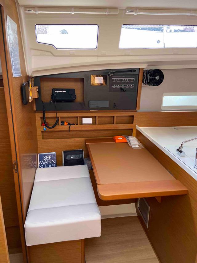 Sun Odyssey 410 - 3 cab. - Fortnite, picture 8