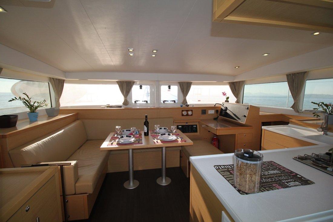 Lagoon 400 S2 - 4 + 1 cab., picture 12