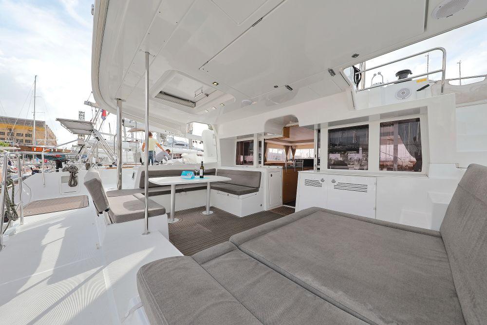 Lagoon 450 F - 4 + 2 cab., picture 4