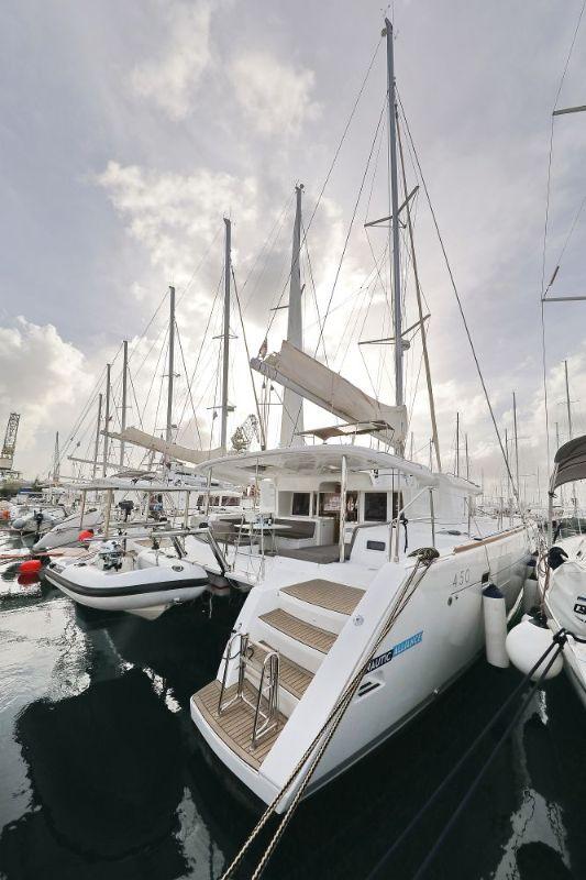 Lagoon 450 F - 4 + 2 cab., picture 3