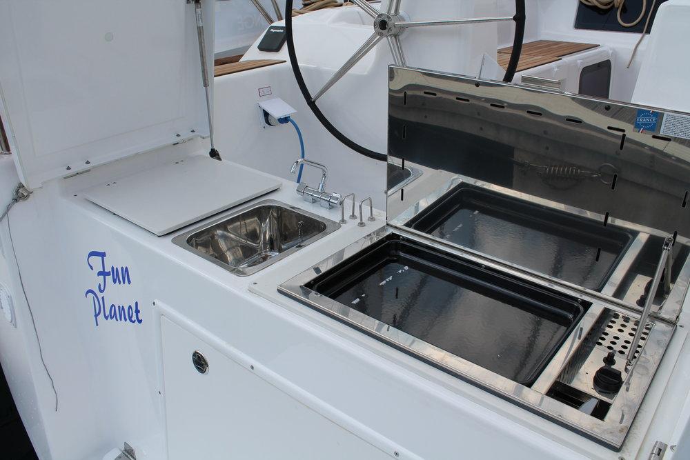 Dufour 460 GL - Fun Planet, picture 6